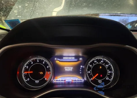 2014 Jeep Cherokee Trailhawk from USA, damaged, VIN 1C4PJMBS5EW276213